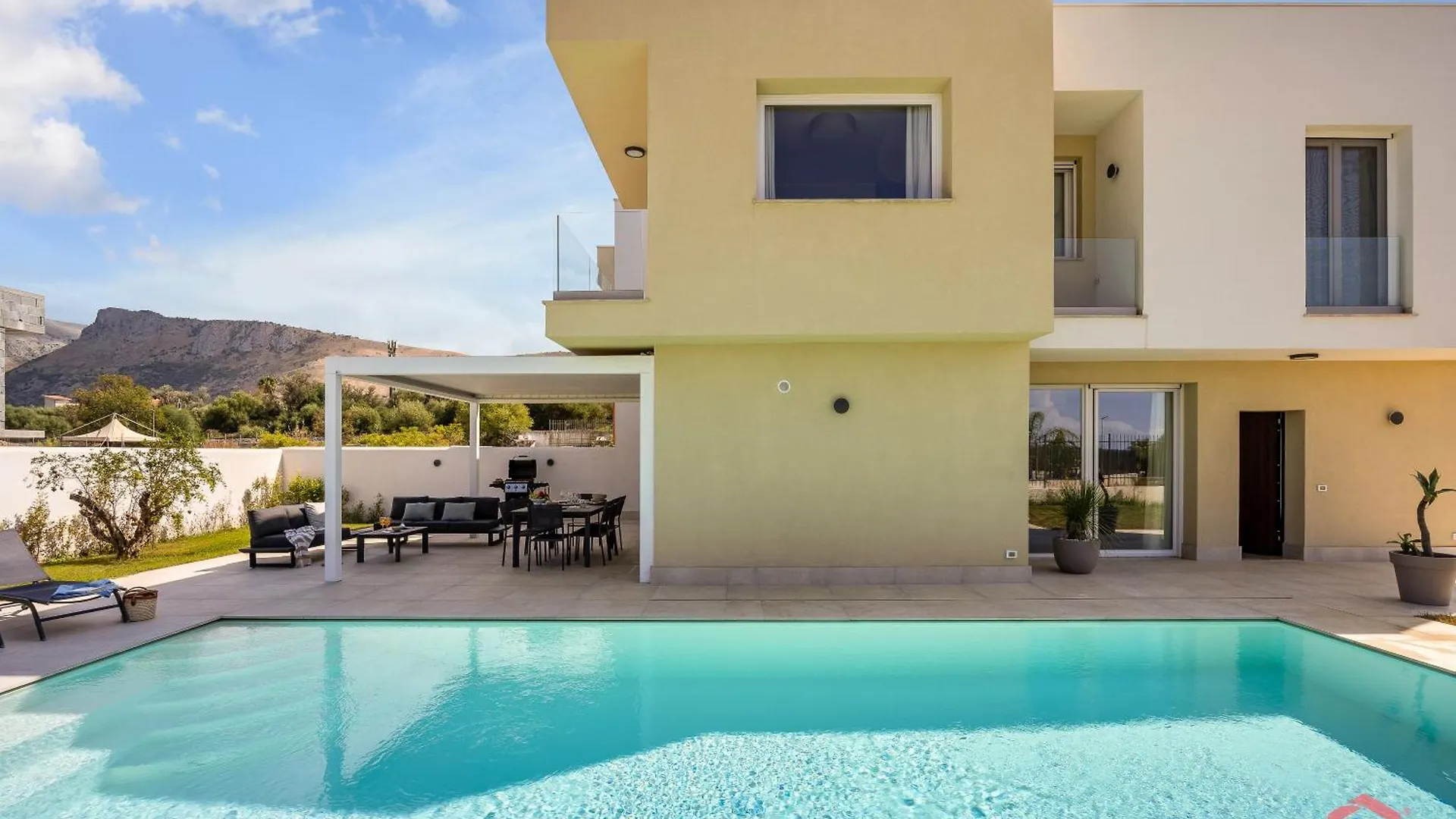 Brand New Villa With Private Heated Pool Terrasini Włochy